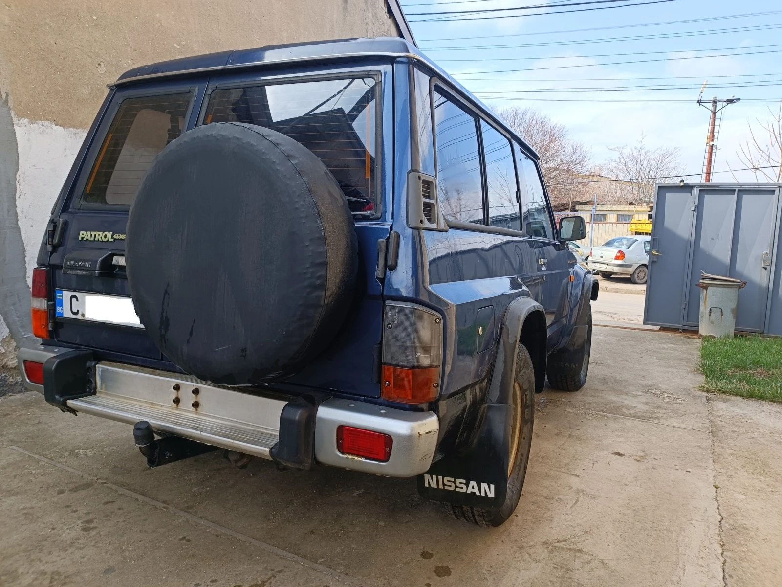 Nissan Patrol 2.8 Y60 - изображение 2