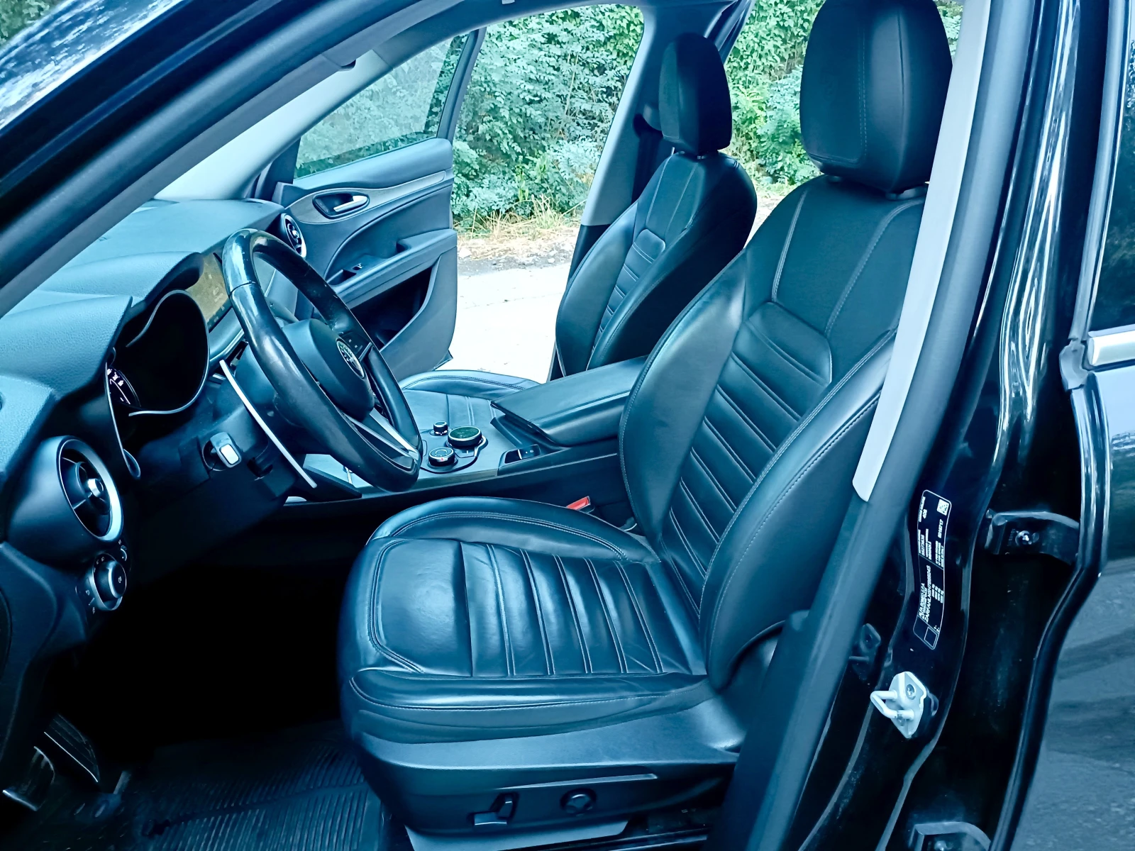 Alfa Romeo Stelvio 280 Hp Panorama 4x4 | Mobile.bg   14