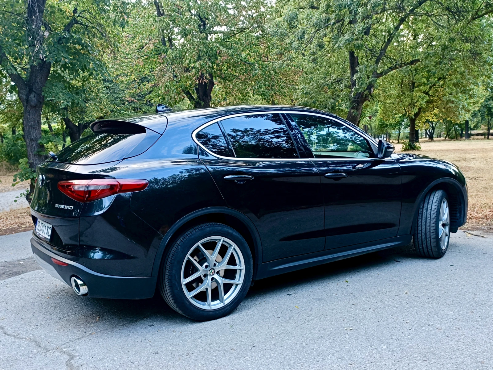 Alfa Romeo Stelvio 280 Hp Panorama 4x4 - изображение 6