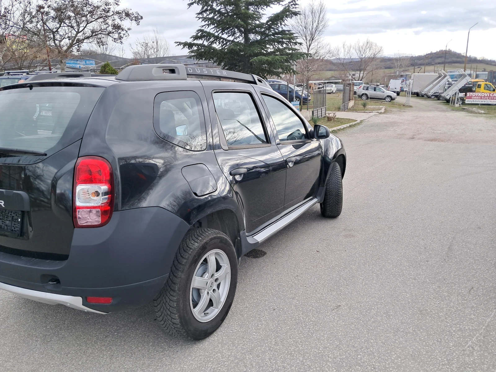 Dacia Duster 1.6 I 105 KS GPL LAUREATE, снимка 5 - Автомобили и джипове - 53202724