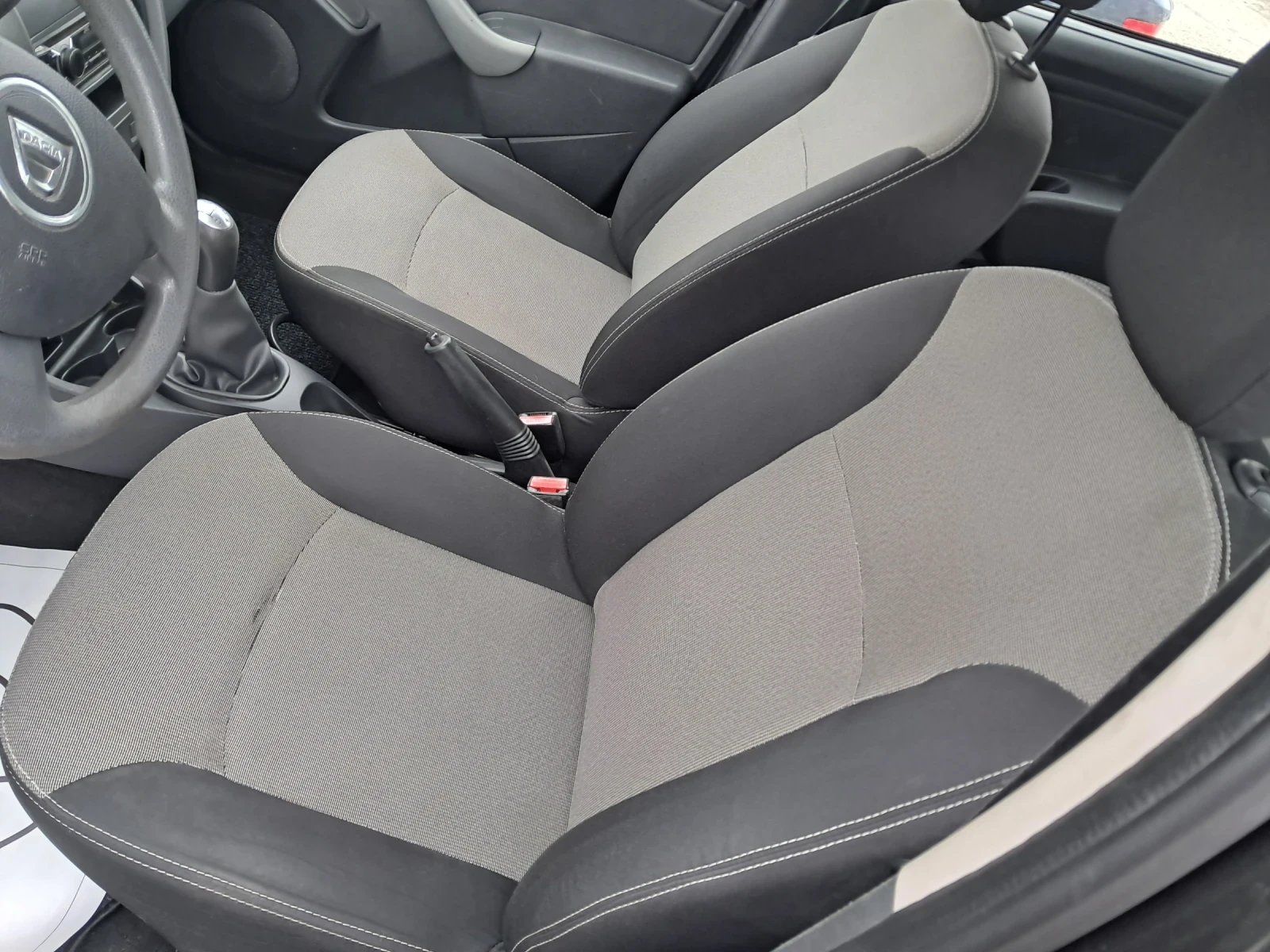 Dacia Duster 1.6 I 105 KS GPL LAUREATE | Mobile.bg � ����������� 12