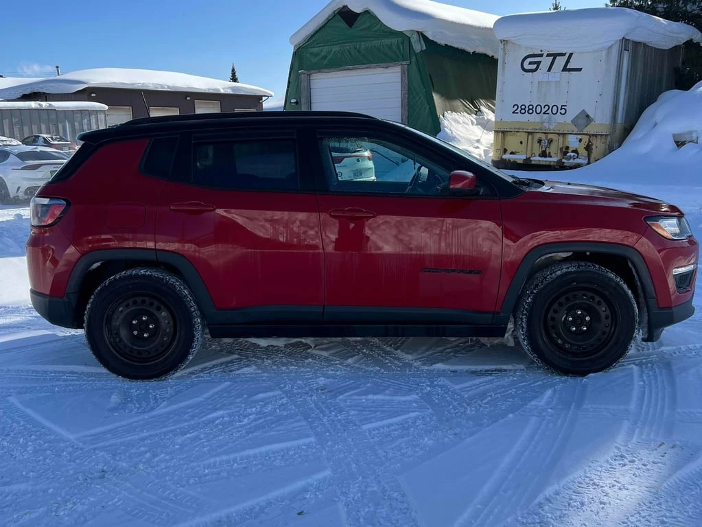 Jeep Compass * Altitude * CARFAX * БЕЗ ПЪРВОНАЧАЛНА ВНОСКА - изображение 3