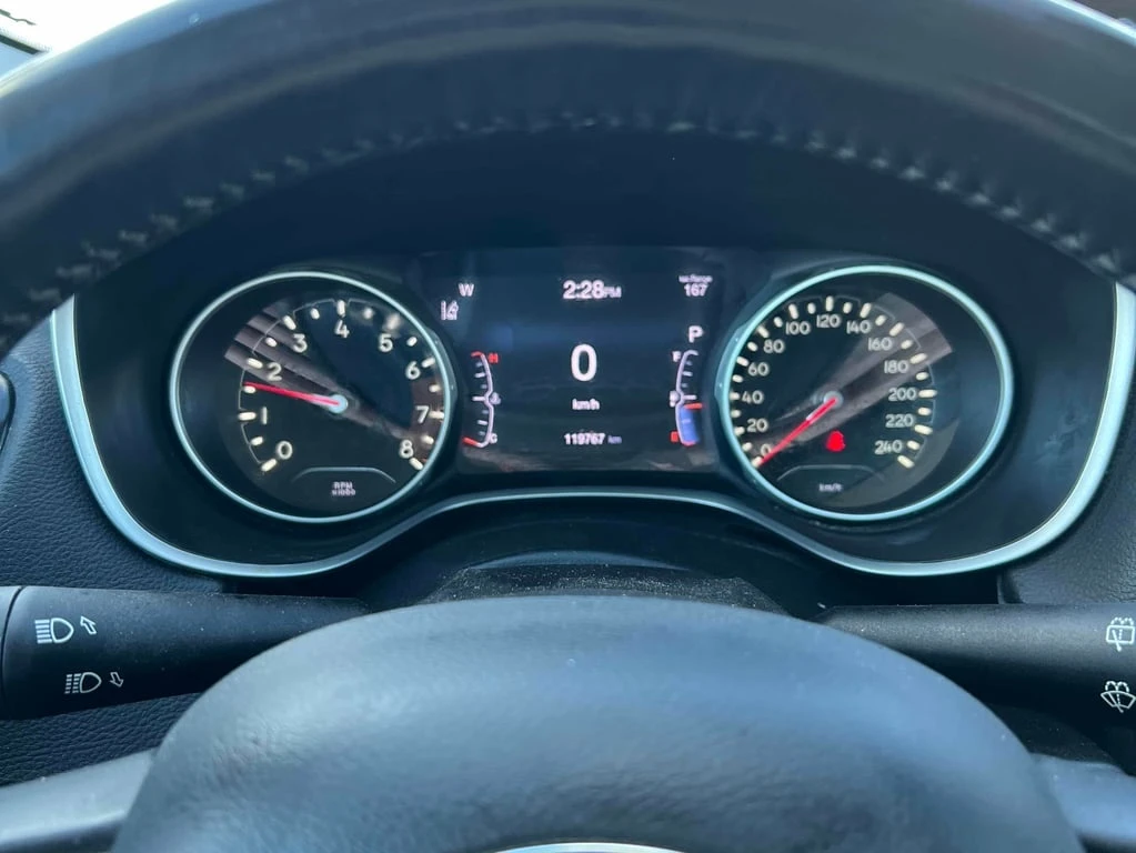 Jeep Compass * Altitude * CARFAX * БЕЗ ПЪРВОНАЧАЛНА ВНОСКА - изображение 8