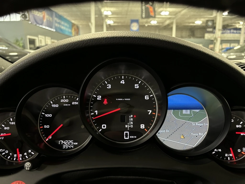 Porsche Cayenne Tiptronic| AWD| NAV| LEATHER| SUNROOF| BACKUPCAMER - изображение 7