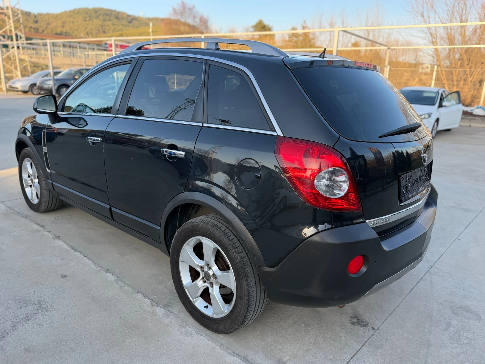 Opel Antara 192000km/4x4/Podgrev/Koja, снимка 6 - Автомобили и джипове - 53815773
