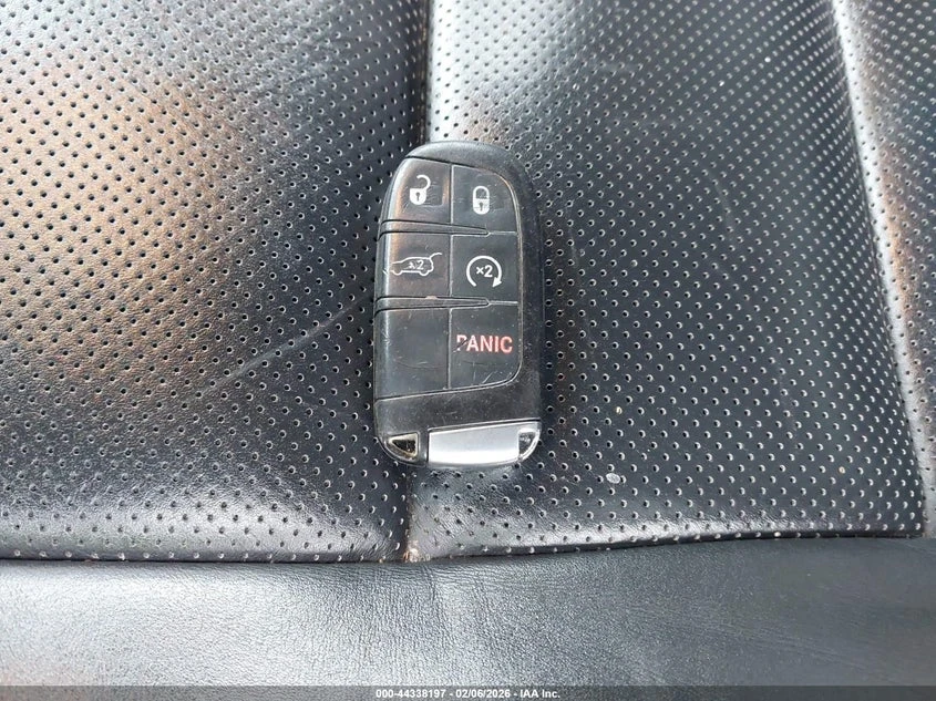 Jeep Grand cherokee 3.6L V-6 DOHC, VVT, 290HP 4X4 Drive, снимка 11 - Автомобили и джипове - 53989693