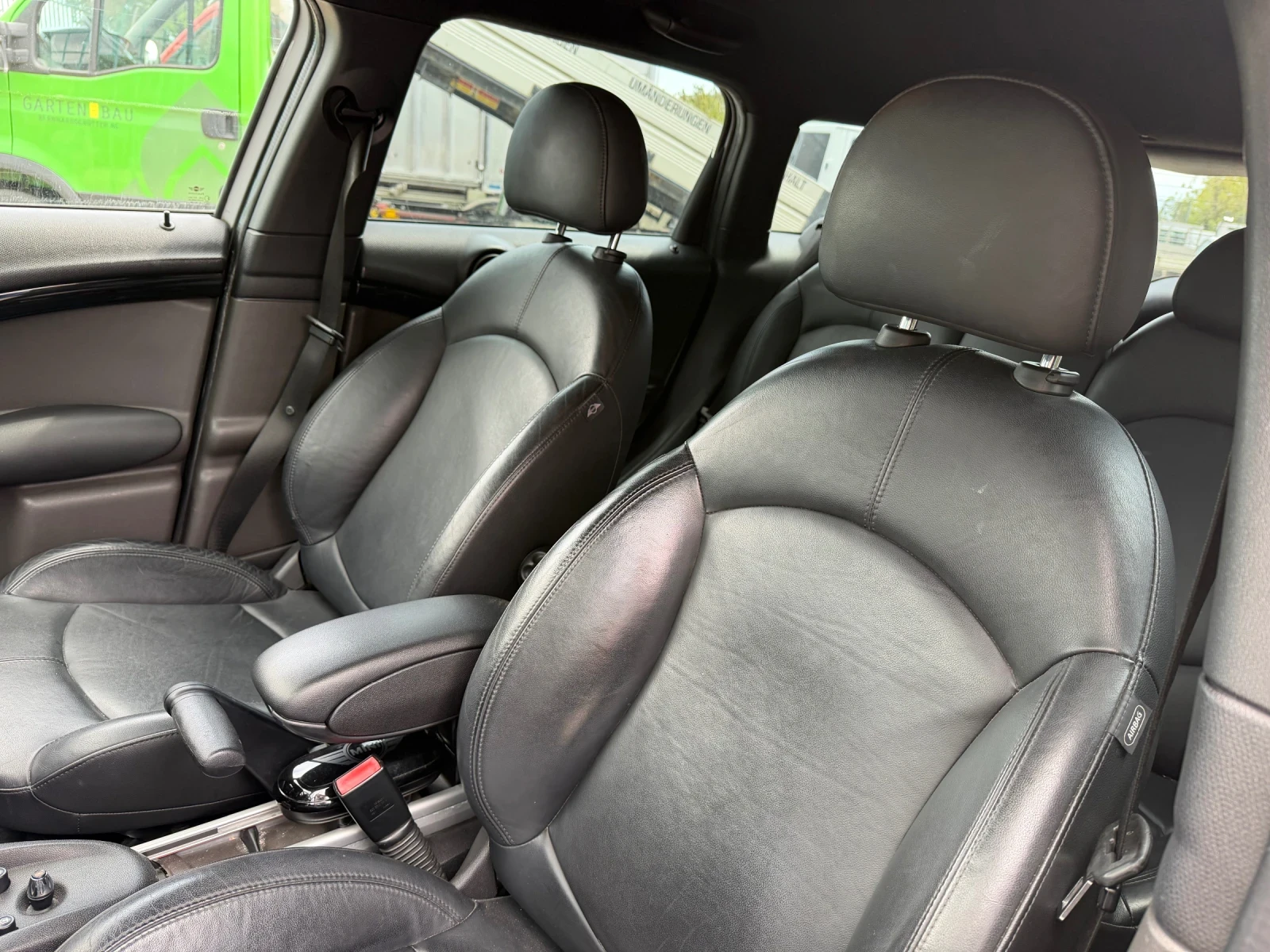 Mini Countryman S ALL4, снимка 9 - Автомобили и джипове - 54355415