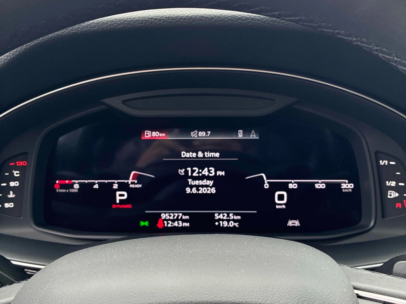 Audi Q8 3.0L FULL* PROGRESSIV PACK / CARFAX, снимка 7 - Автомобили и джипове - 54842510