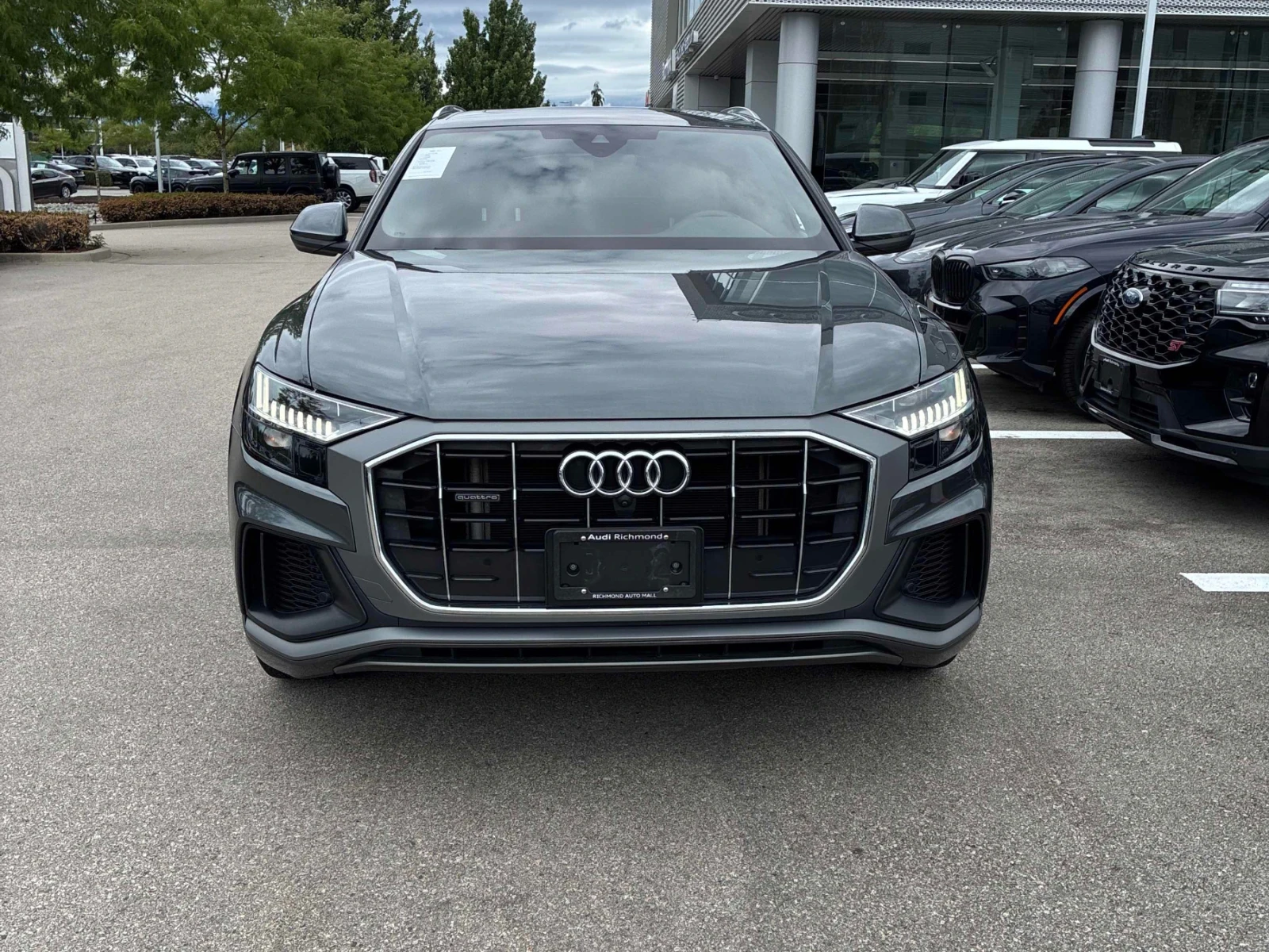 Audi Q8 3.0L FULL* PROGRESSIV PACK / CARFAX, снимка 2 - Автомобили и джипове - 54842510