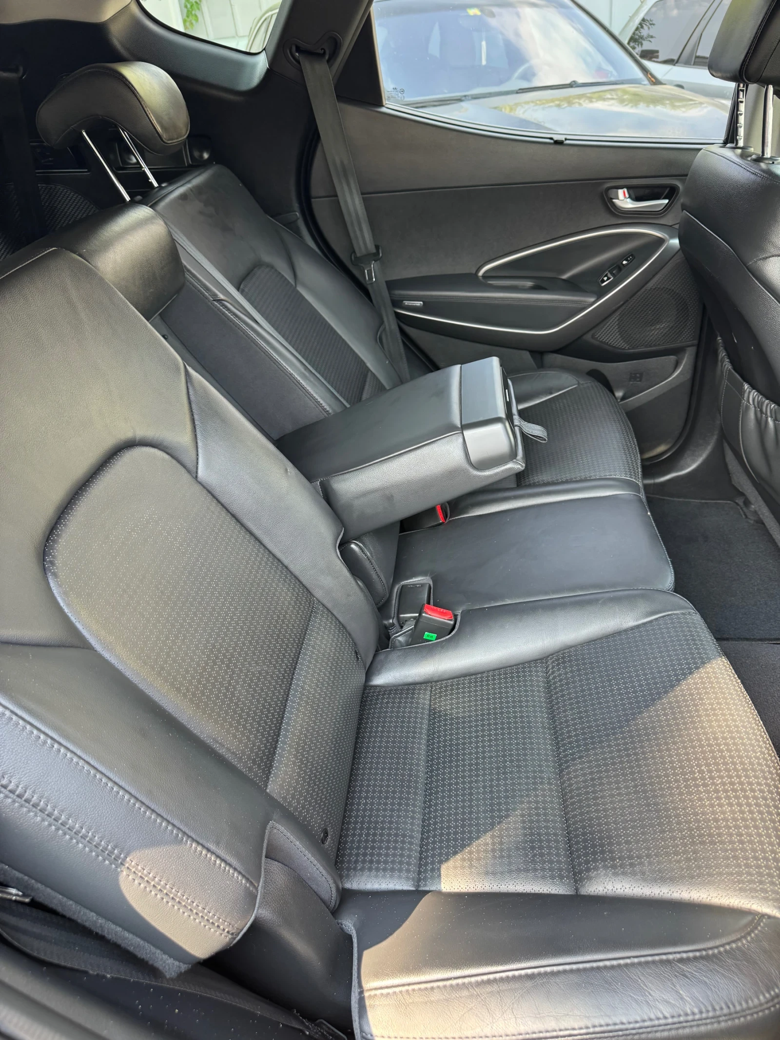 Hyundai Santa fe 2.2 Vertex Швейцария Фул Екстри, снимка 14 - Автомобили и джипове - 55968150