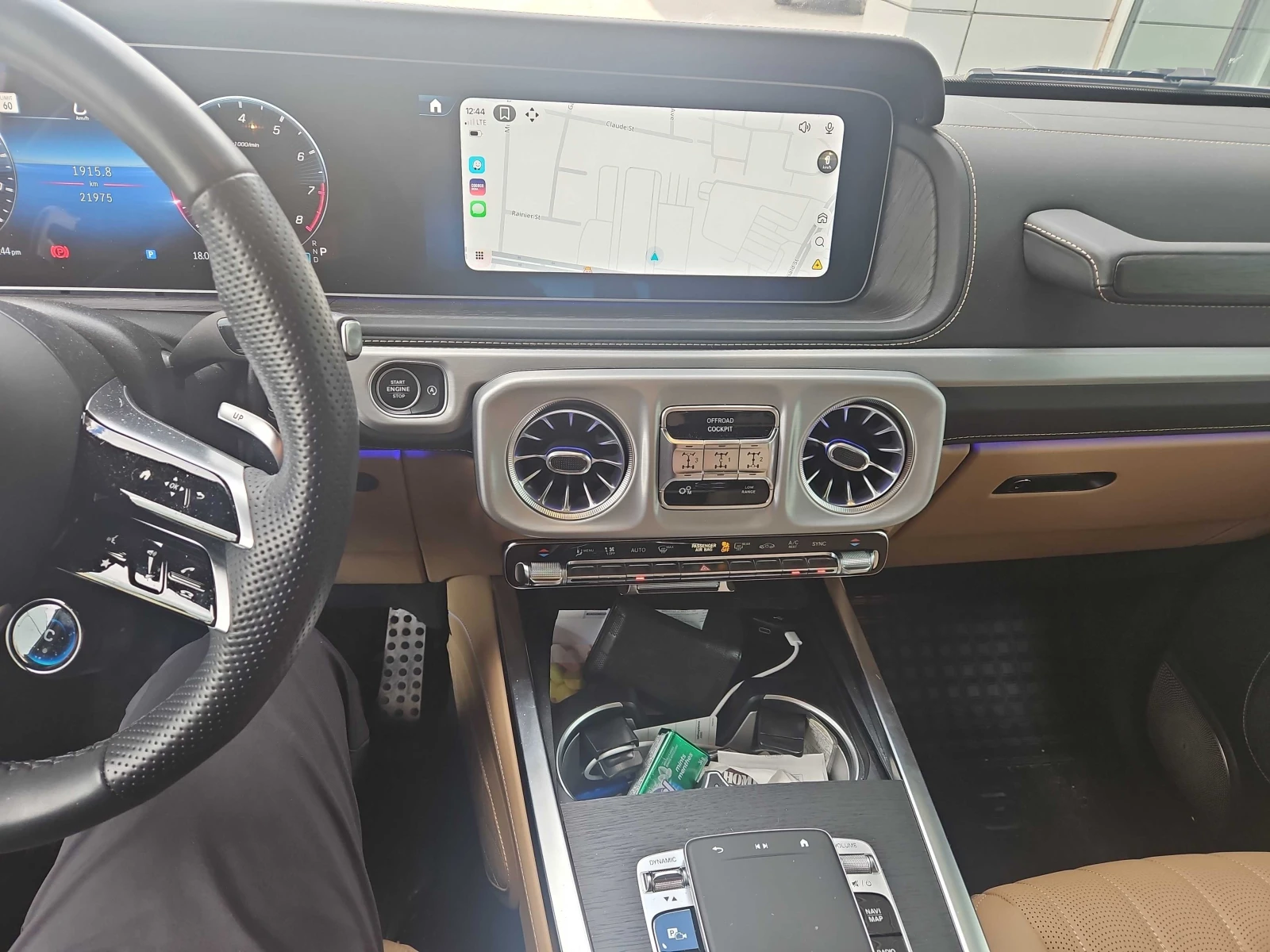 Mercedes-Benz G 63 AMG * CARFAX * БЕЗ ИНЦИДЕНТИ * ОПЦИЯ ЗА ФИНАНСИРАНЕ, снимка 9 - Автомобили и джипове - 56076106