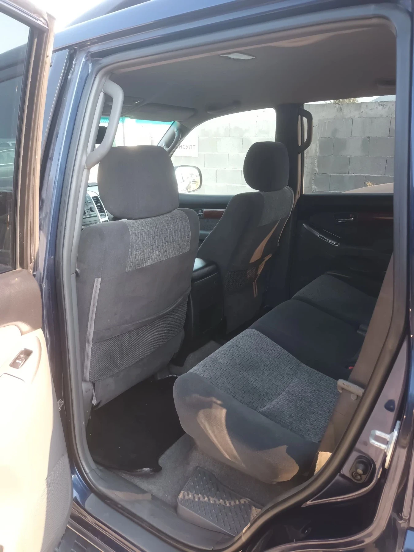 Toyota Land cruiser 3.0d4d, снимка 8 - Автомобили и джипове - 56121992