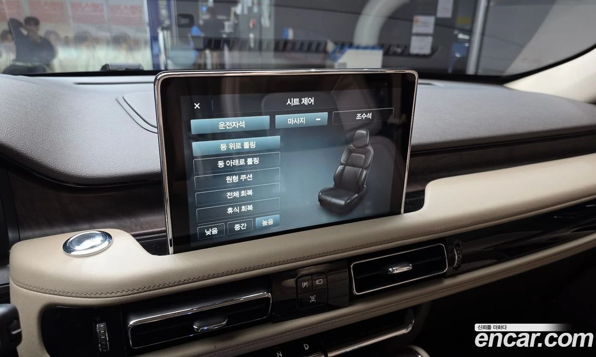 Lincoln Aviator 3.0 Reserve  AWD, снимка 16 - Автомобили и джипове - 56123138