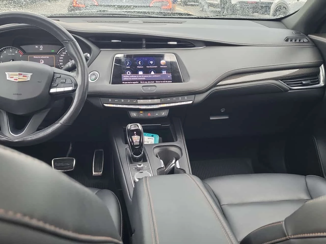 Cadillac XT4 AWD SPORT| HUD| PANO| ЗАДНА КАМЕРА| 2 КЛЮЧА| , снимка 10 - Автомобили и джипове - 56164677