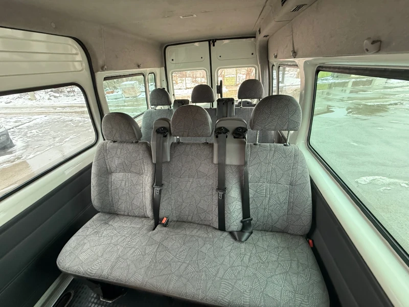 Ford Transit 2.0TDI 9 МЕСТА КЛИМАТИК ЛИЗИНГ, снимка 11 - Бусове и автобуси - 53380050