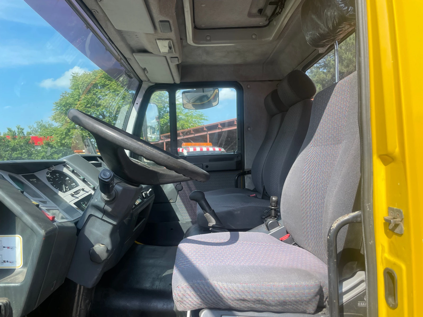 Man 14.224  | Mobile.bg   14