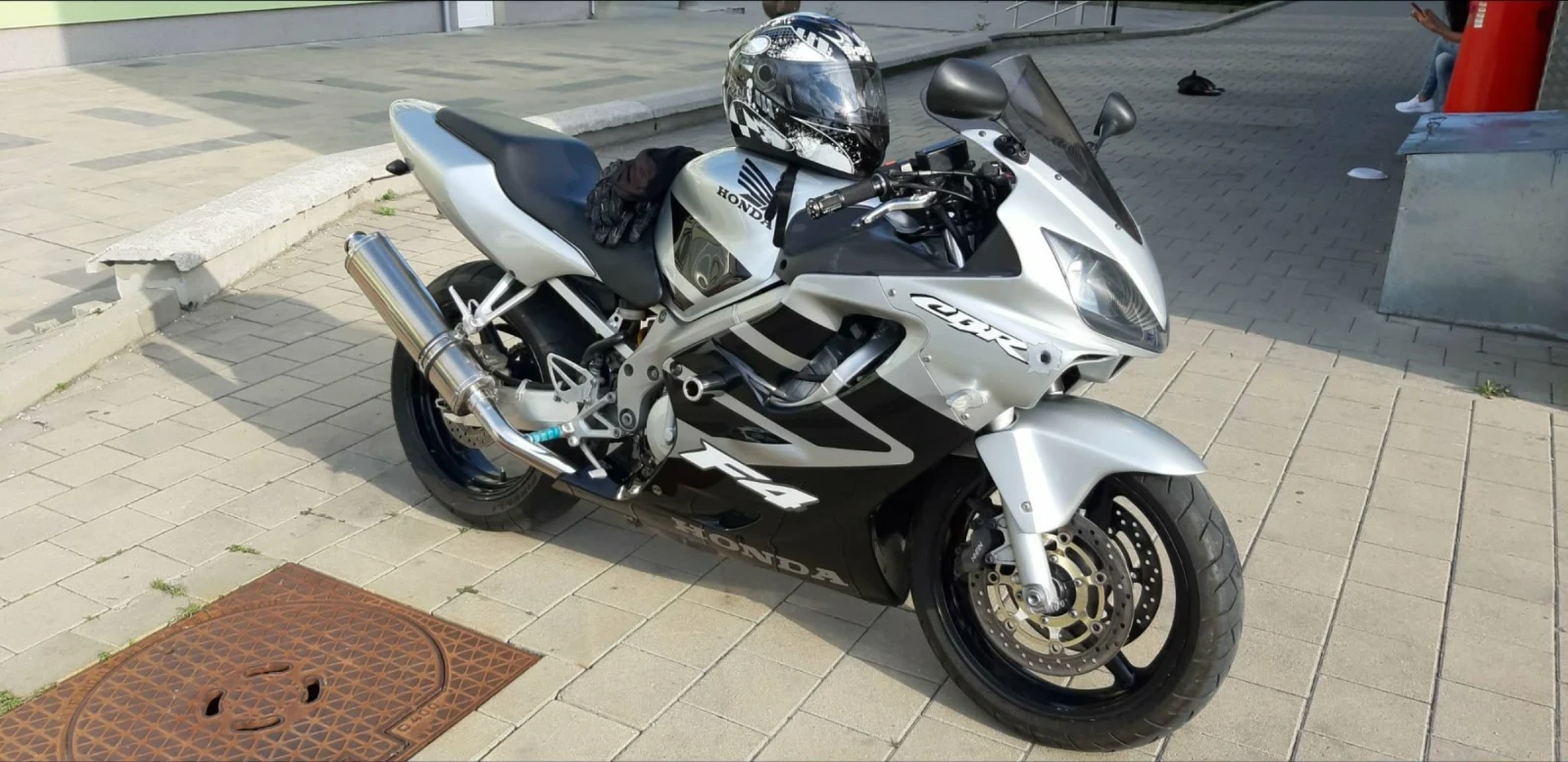 Honda Cbr 600 F4i