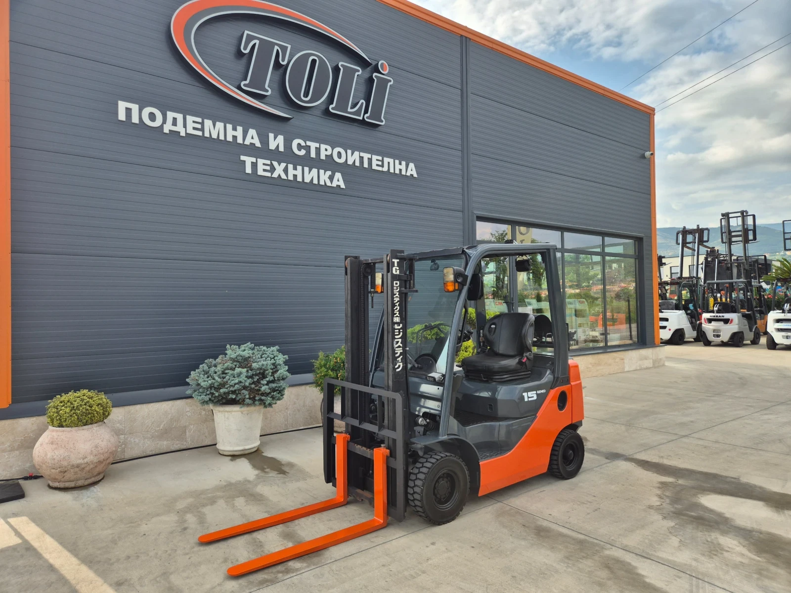Мотокар Toyota АВТОМАТ / ГАЗ + БЕНЗИН / ПЕРФЕКТЕН !