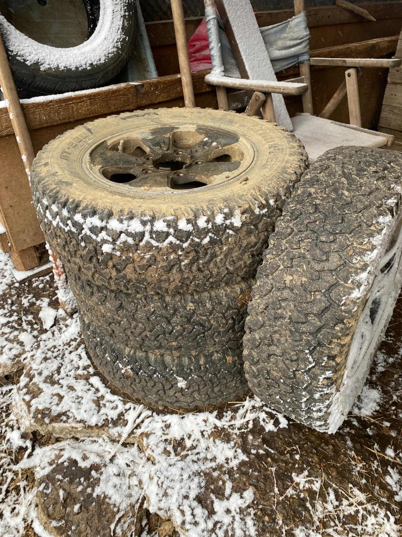 ���� � ������ 215/100R15 | Mobile.bg � ����������� 6