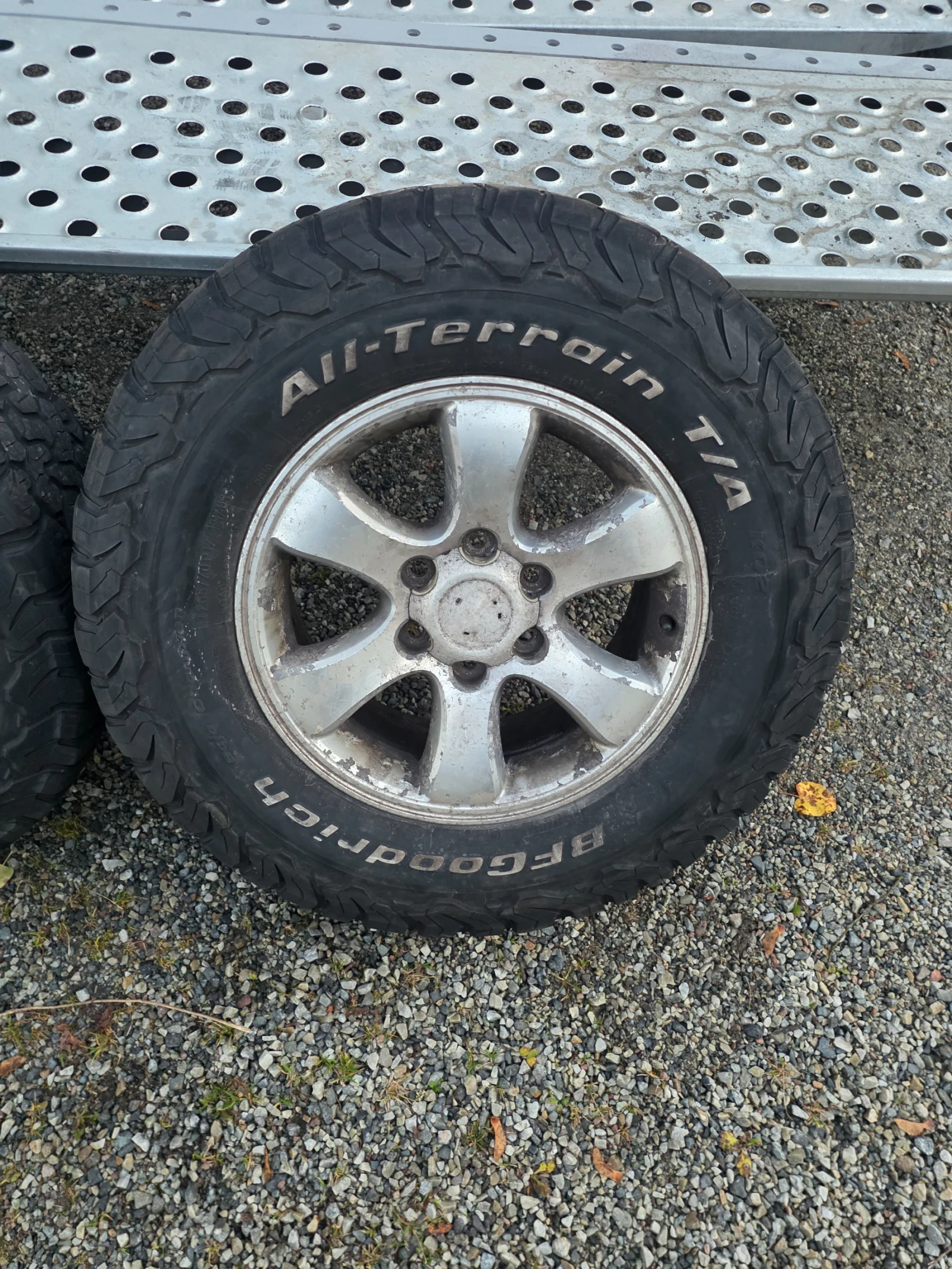 ������ �� Toyota Land cruiser | Mobile.bg � ����������� 5