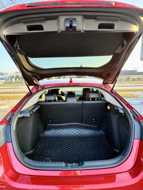 Honda Civic 2.0 e:HEV Advance - в гаранция, снимка 13