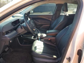 Ford Mustang Mach-E Select, снимка 7