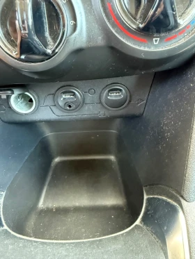 Peugeot 208 1.4hdi/149000км, снимка 9