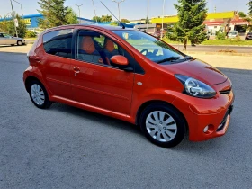 Toyota Aygo 1.0 i, снимка 2