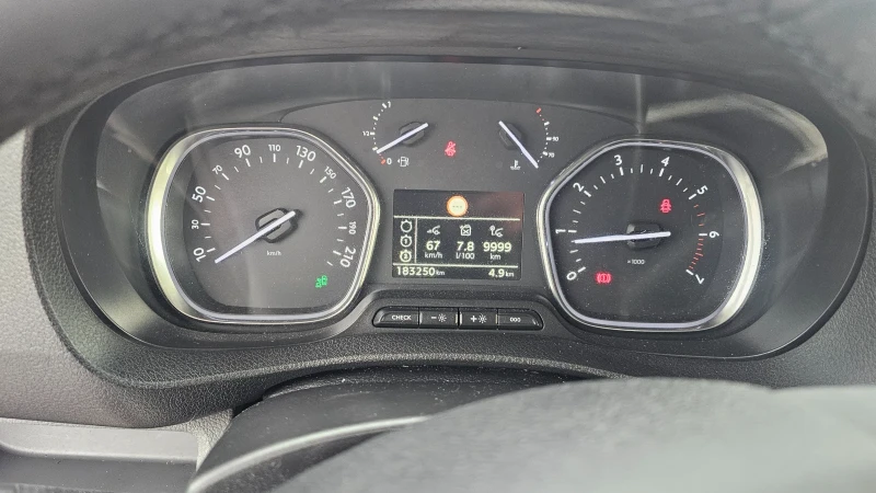 Citroen Jumpy 2.0xdi-NAVI-KAMERA, снимка 14 - Автомобили и джипове - 51838955