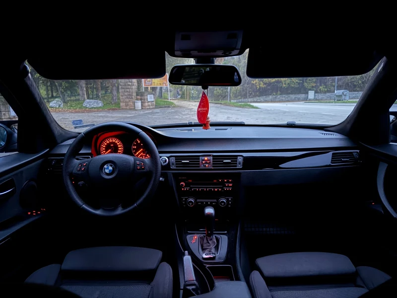 BMW 320  М47, снимка 13 - Автомобили и джипове - 52376393