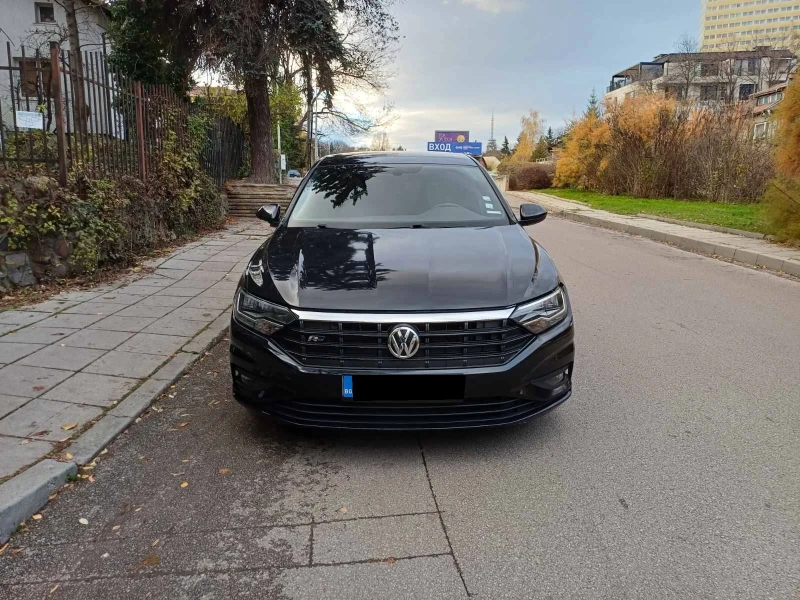 VW Jetta 1.4 TSI R line, снимка 2 - Автомобили и джипове - 52494218