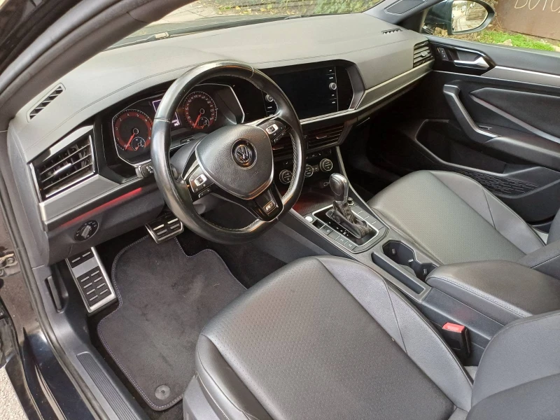 VW Jetta 1.4 TSI R line, снимка 9 - Автомобили и джипове - 52494218