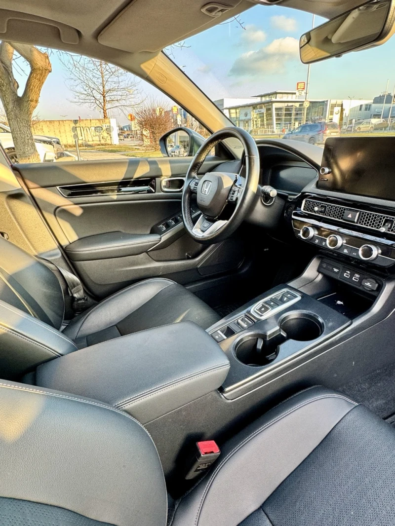 Honda Civic 2.0 e:HEV Advance, снимка 11 - Автомобили и джипове - 53152554