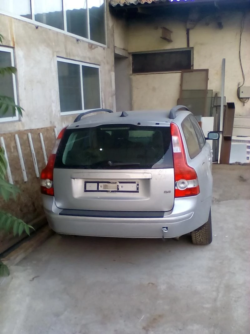 Volvo V50 2.4I, снимка 6 - Автомобили и джипове - 30537502