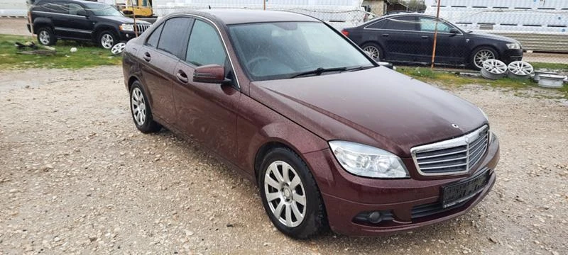 Mercedes-Benz C 200 2.0 CDI, снимка 2 - Автомобили и джипове - 36503067