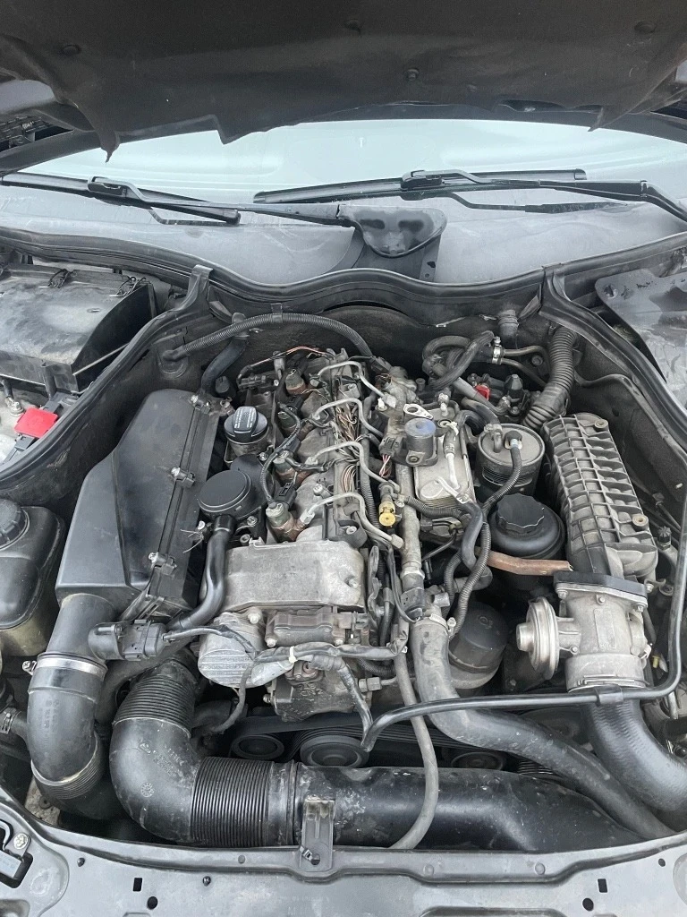 Mercedes-Benz C 220 2.2CDI, снимка 7 - Автомобили и джипове - 53759762