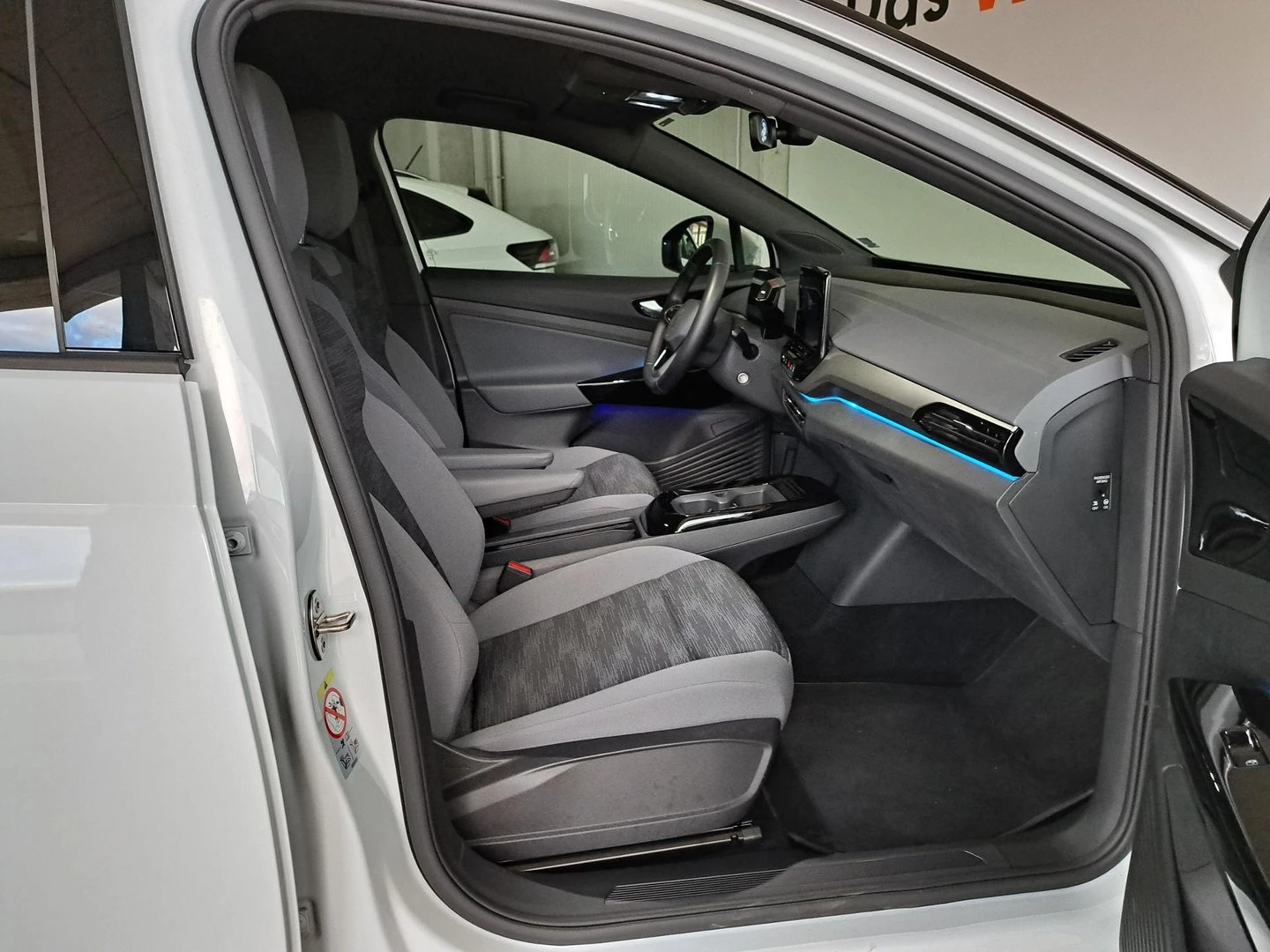 VW ID.4 ProP RWD 77 kWh, 150���/204�.�./1-�� | Mobile.bg � ����������� 13