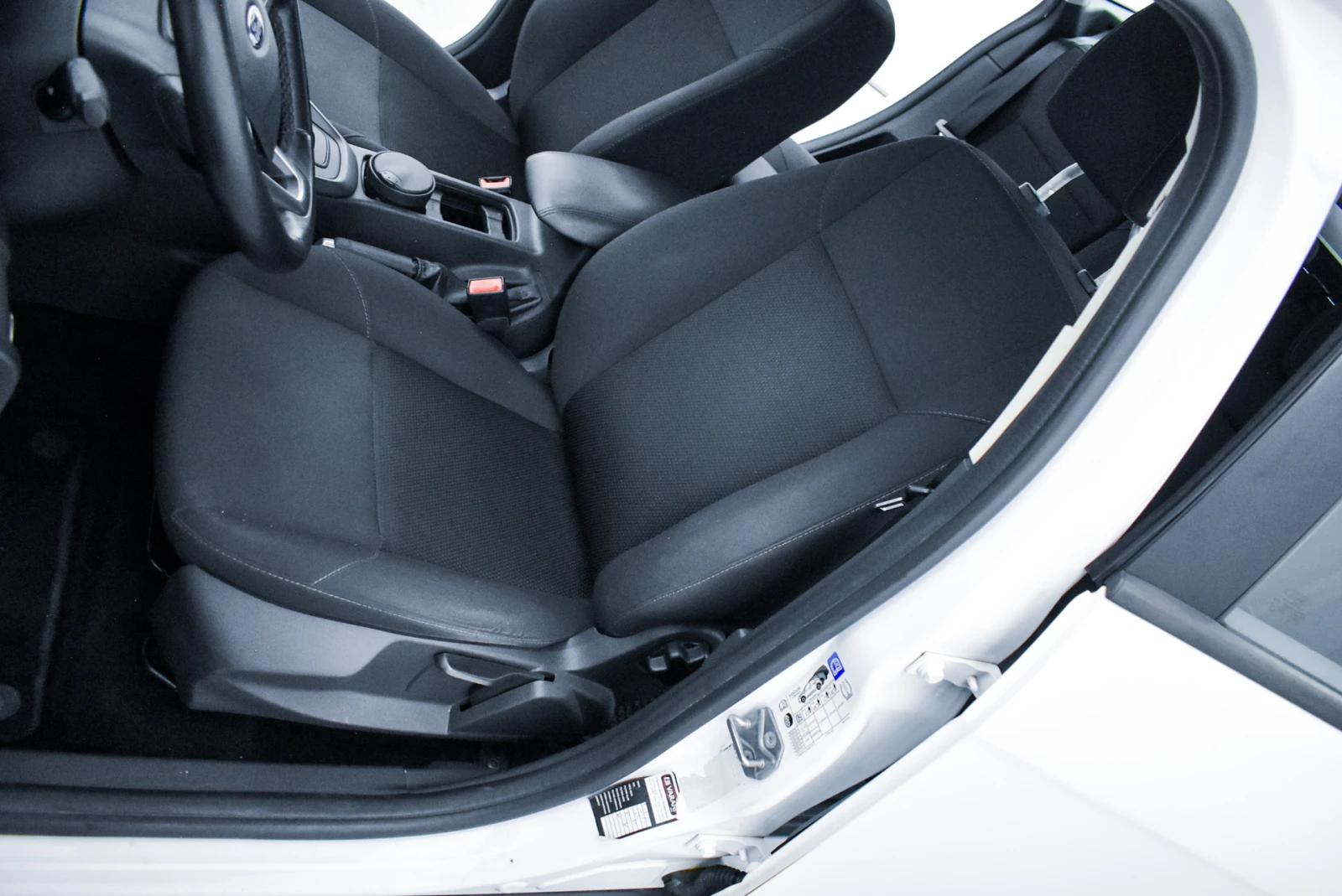 Ford Focus 1.5 TDCI E6 AUT. | Mobile.bg — изображение 16