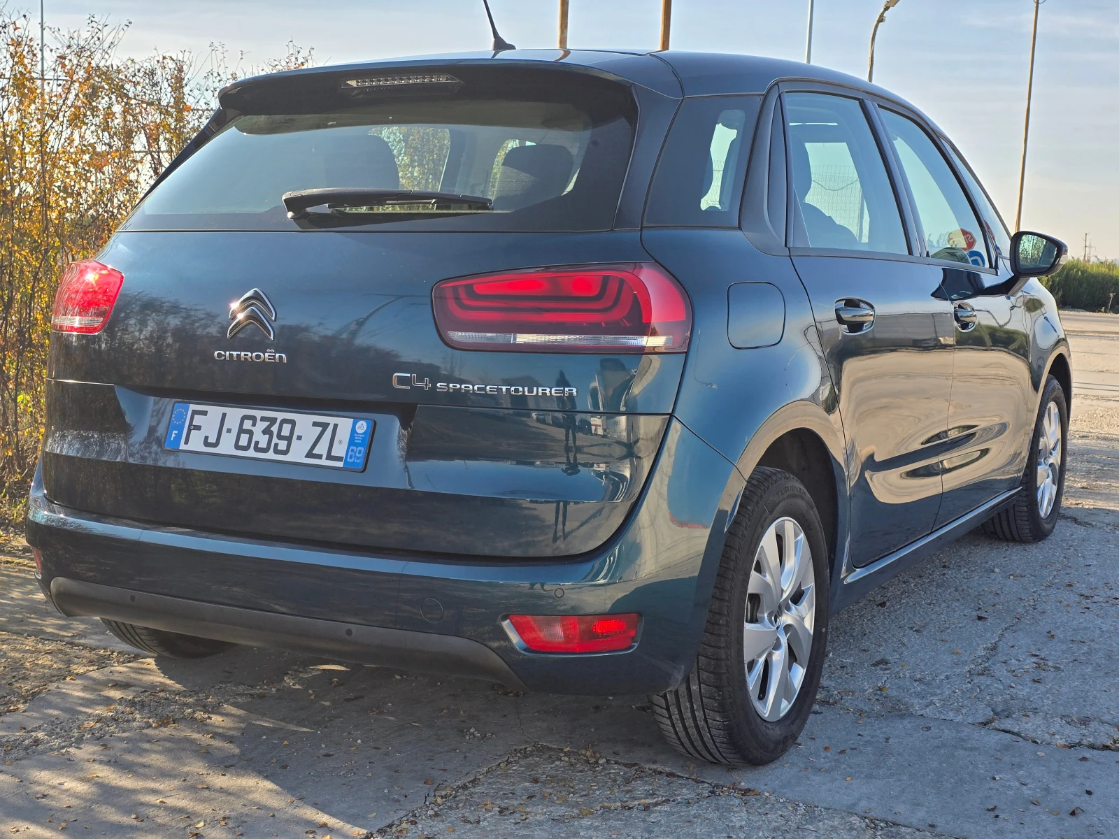 Citroen C4 Picasso 1.5 BlueHDI 8EAT SPACETOURER - изображение 5