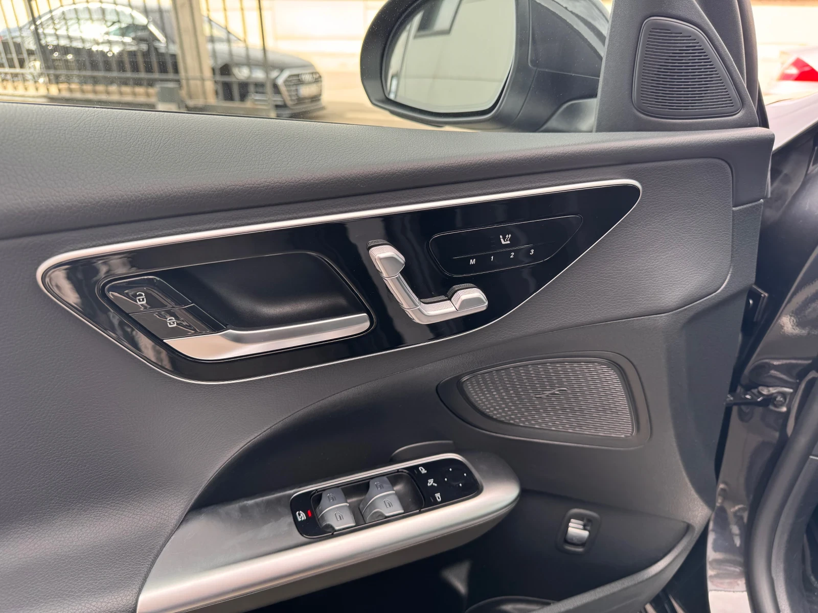 Mercedes-Benz C 300 4 Matic | Mobile.bg   12