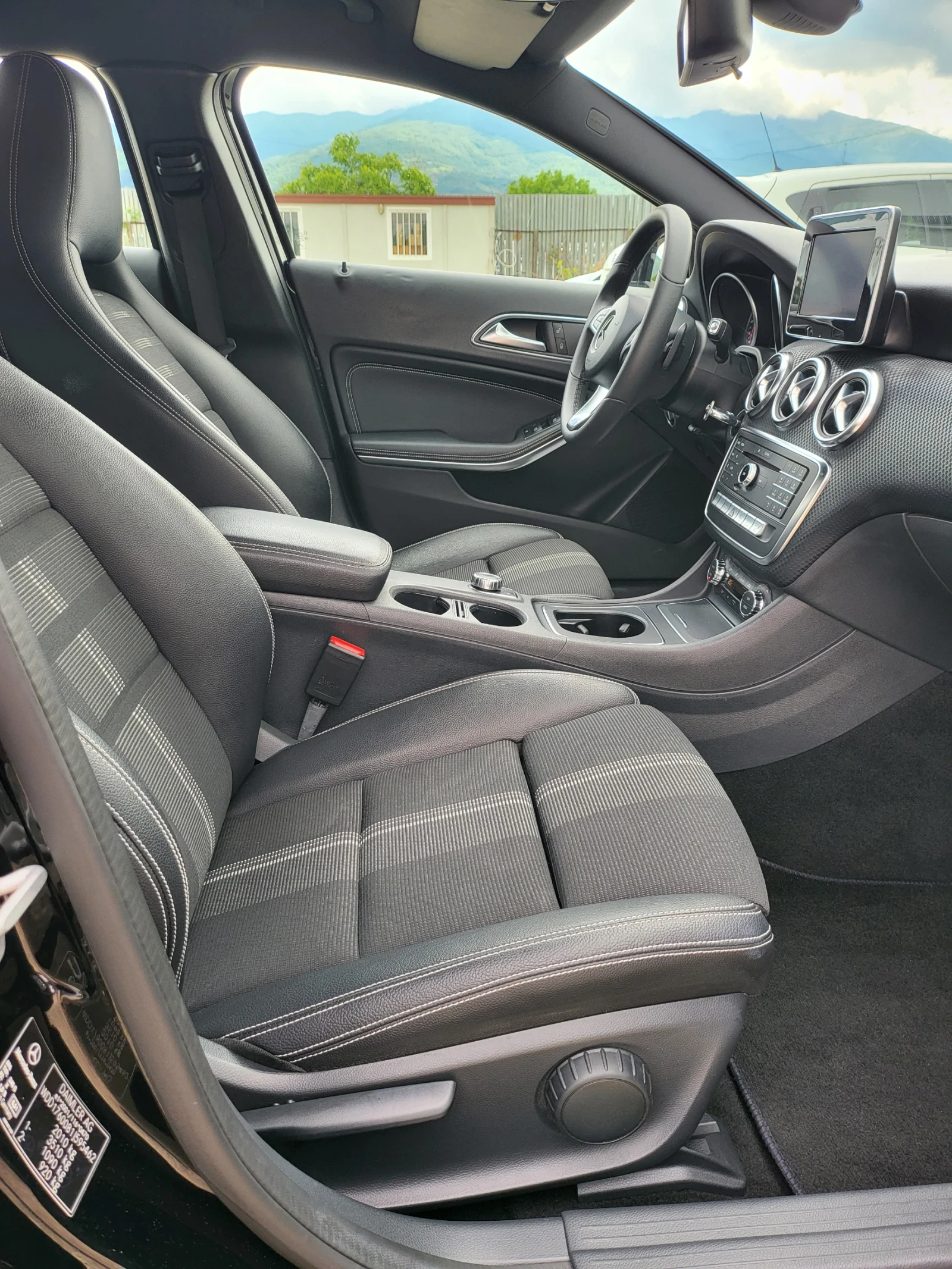 Mercedes-Benz A 200 CDI/136кс./Автоматик/Фейслифт/EURO6 - изображение 10