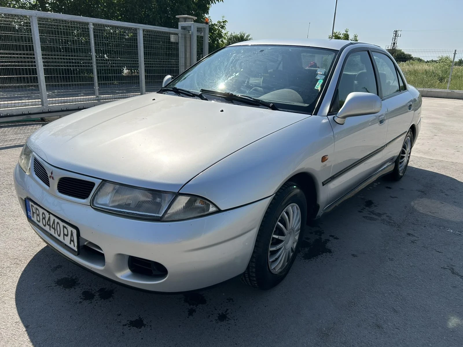 Mitsubishi Carisma  - изображение 2