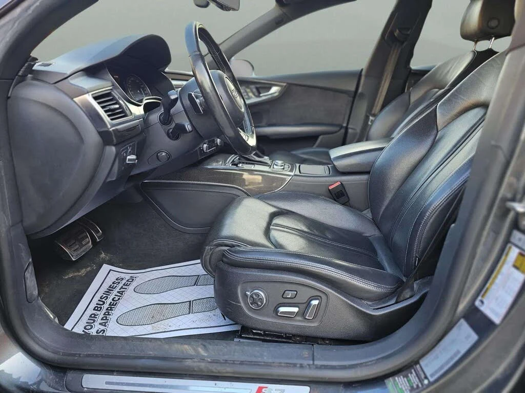 Audi S7 * АВТО КРЕДИТ* ЦЕНА ДО БГ * СЕРВИЗНА ИСТОРИЯ *  - изображение 10