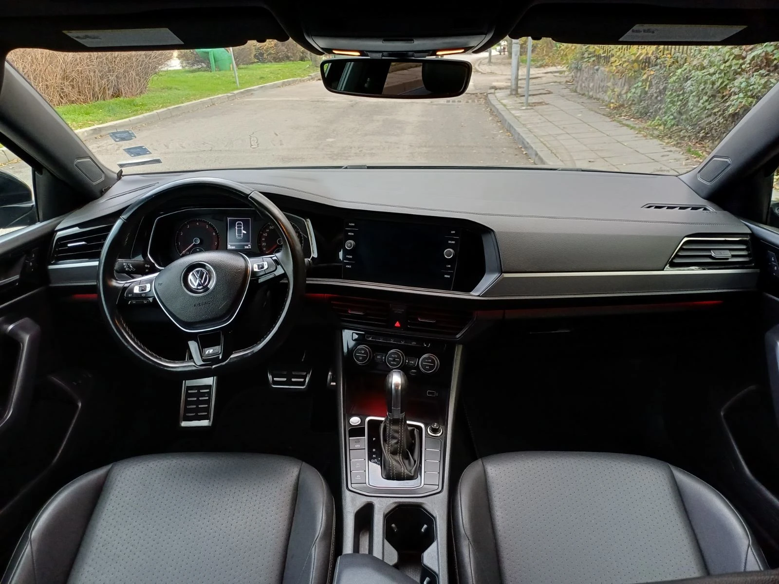 VW Jetta 1.4 TSI R line | Mobile.bg   12