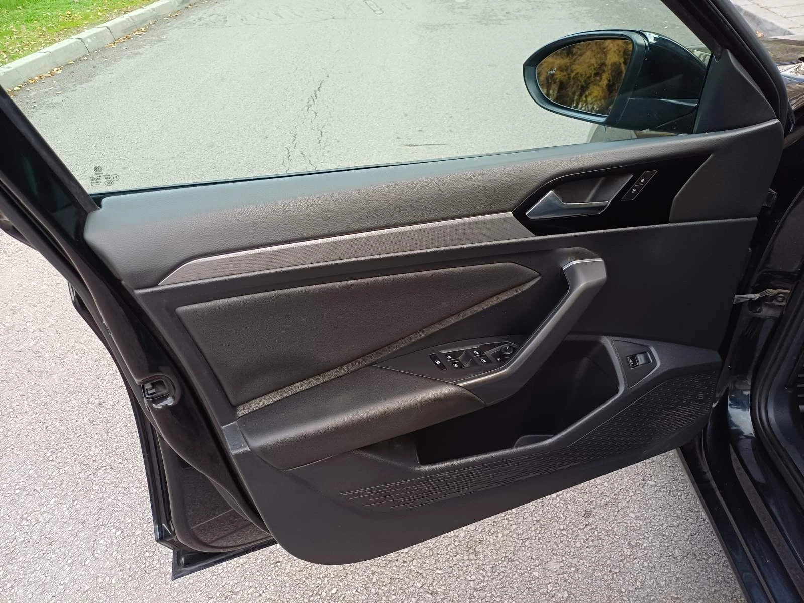 VW Jetta 1.4 TSI R line | Mobile.bg   10