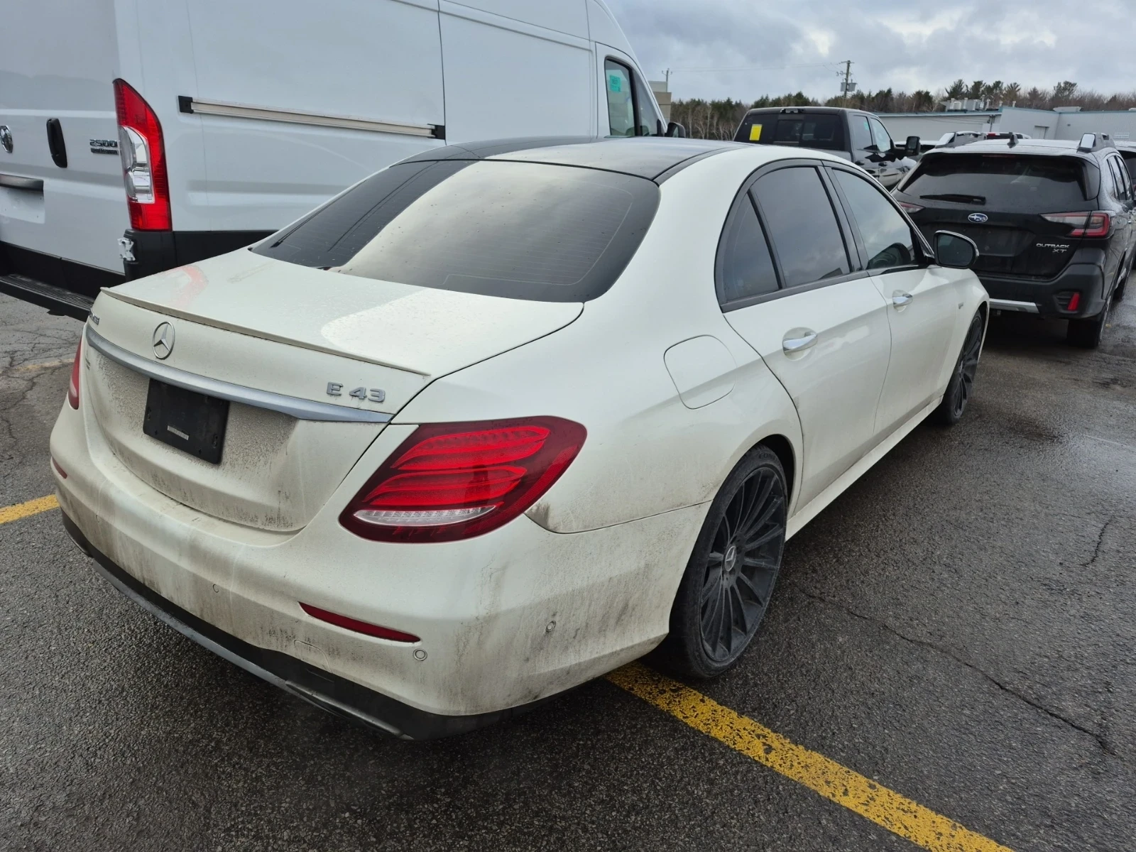 Mercedes-Benz E 43 AMG * АвтоКредит*  - изображение 2