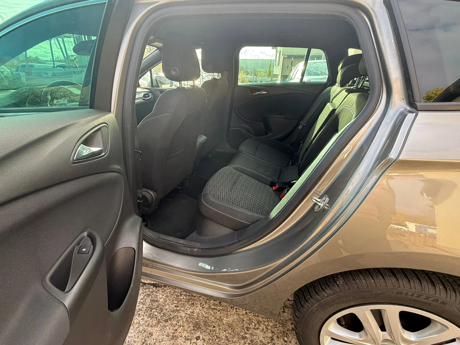 Opel Astra K Ultimate 1.6 Biturbo Sports Tourer | Mobile.bg � ����������� 14