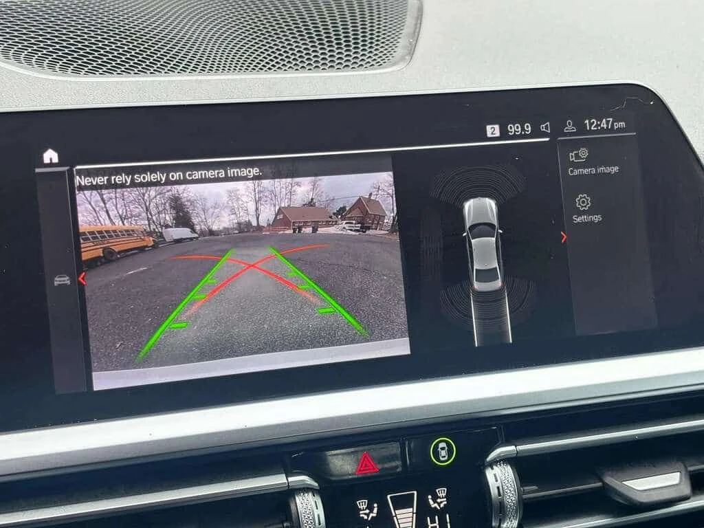 BMW 330 * 330i xDrive w/M Sport Pkg | No Accidents! * CARF | Mobile.bg � ����������� 13