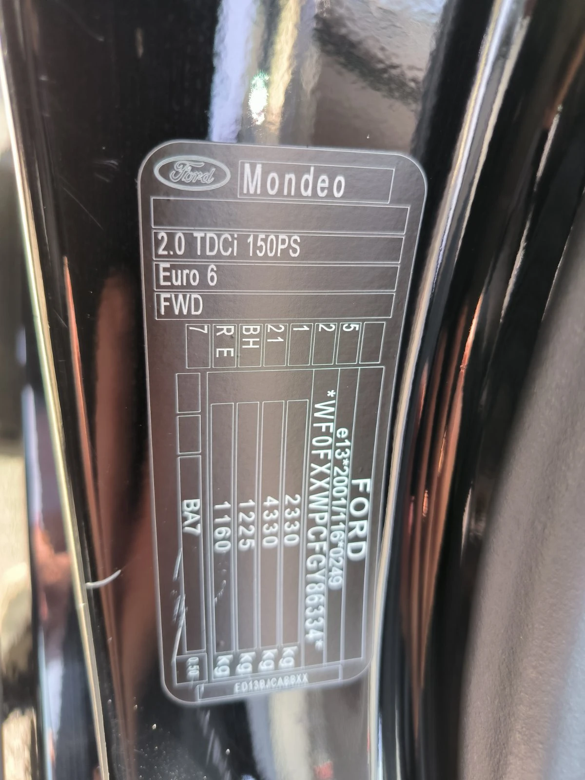 Ford Mondeo 2.0d-Navi-Automat-Euro-6B - изображение 10