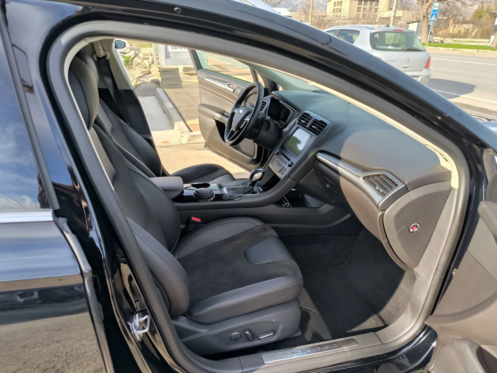 Ford Mondeo 2.0d-Navi-Automat-Euro-6B | Mobile.bg � ����������� 17